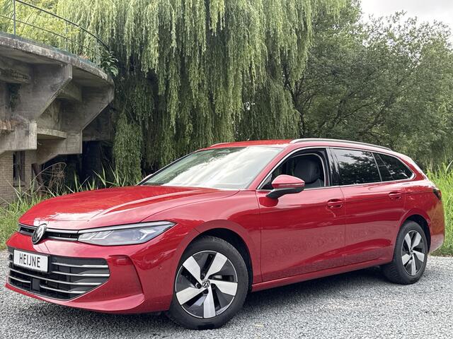 Volkswagen PASSAT Variant 1.5 eTSI 150PK DSG BUSINESS VIRTUAL/CAMERA360/TREKHAAK