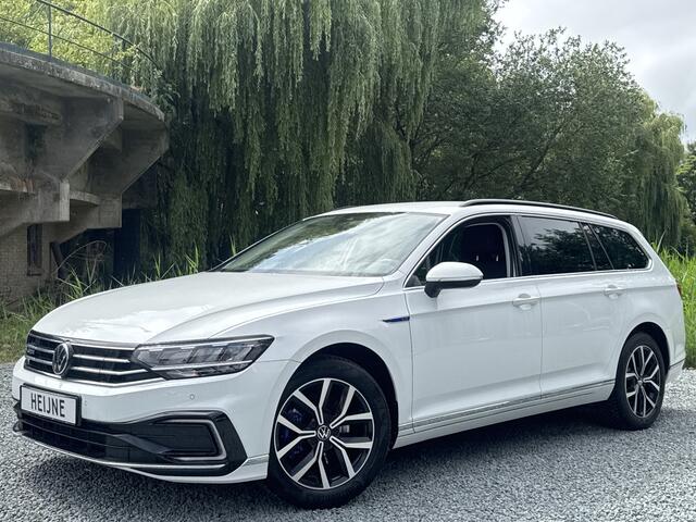 Volkswagen PASSAT Variant GTE 218PK DSG HYBRID GTE BUSINESS CAMERA/NAVI/STUURVERW.