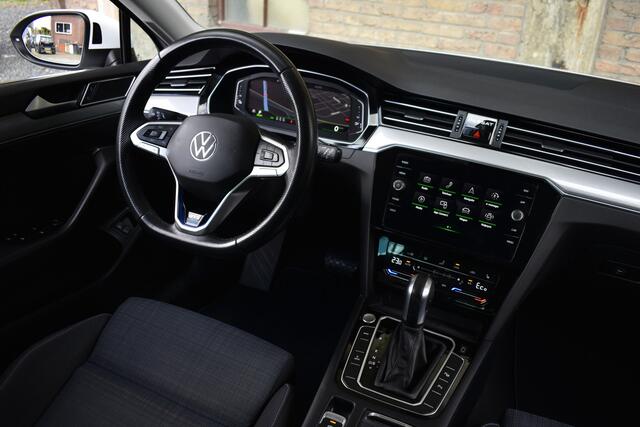 Volkswagen PASSAT Variant 1.4 TSI PHEV GTE Business VIRTUAL/CAMERA/IQ-LIGHT