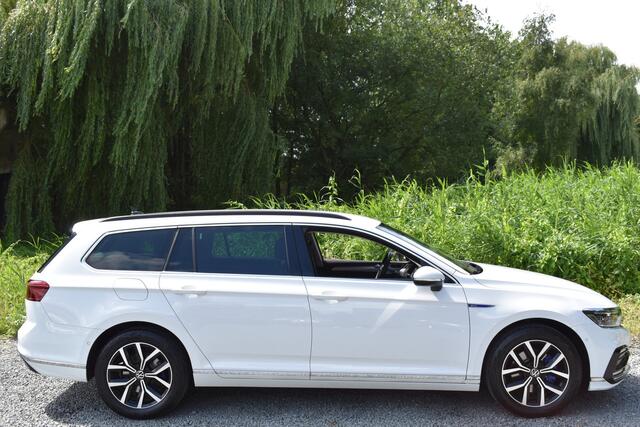 Volkswagen PASSAT Variant 1.4 TSI PHEV GTE Business VIRTUAL/CAMERA/IQ-LIGHT