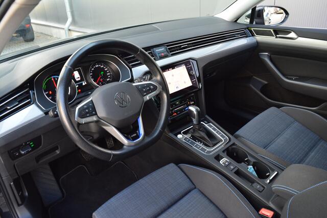 Volkswagen PASSAT Variant 1.4 TSI PHEV GTE Business | ACC | Camera | DAB |