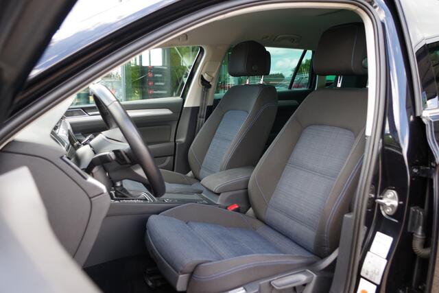 Volkswagen PASSAT Variant 1.4 TSI PHEV GTE 218 PK BNS, Trekhaak, IQ-LED, Adap. Cruise Control, Camera, Massage