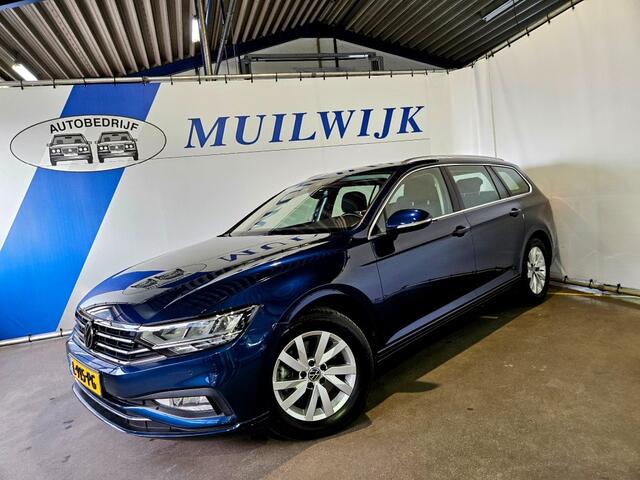 Volkswagen PASSAT Variant 1.5 TSI Business / Trekhaak / Camera / NL Auto