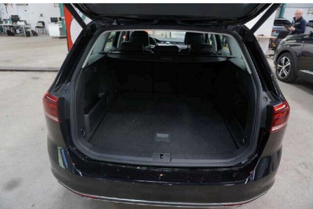 Volkswagen PASSAT Variant 1.4 TSI PHEV GTE BUSINESS AUTOMAAT Leder | Elek. achterklep | Adaptive Cruise