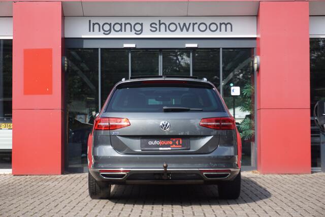 Volkswagen PASSAT Variant 1.4 TSI GTE Highline | Origineel NL | Panoramadak | Virtual Cockpit | ACC | Camera | Trekhaak |