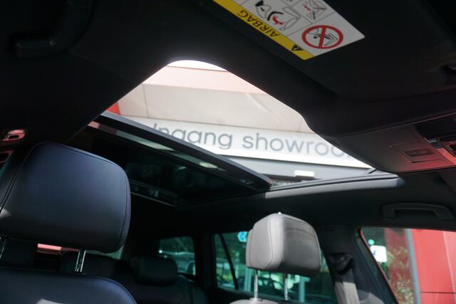 Volkswagen PASSAT Variant 1.4 TSI GTE Highline | Origineel NL | Panoramadak | Virtual Cockpit | ACC | Camera | Trekhaak |