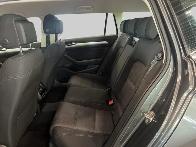 Volkswagen PASSAT Variant 1.4 TSI ACT Highline Business Automaat | Trekhaak | Winterwielenset