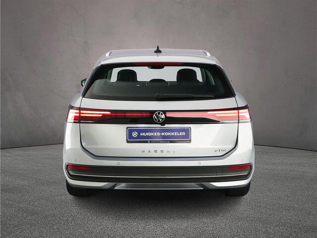 Volkswagen PASSAT Variant Business 1.5 eTSI 150pk DSG Automaat Trekhaak, Adaptive cruise control, Achteruitrijcamera, Navigatie, Parkeersensoren, App connect, LED koplampen