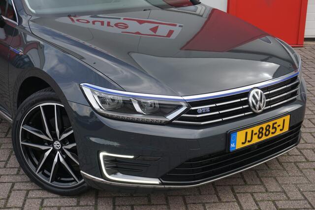 Volkswagen PASSAT Variant 1.4 TSI GTE | Origineel NL | RIJKLAAR | Trekhaak | Cruise Control | Navigatie |
