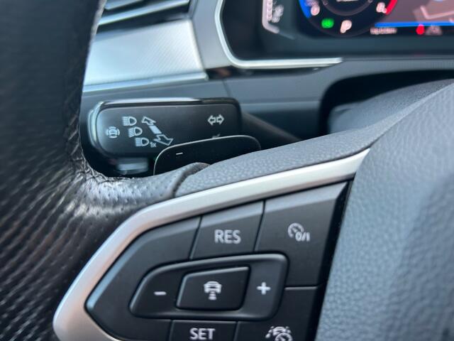 Volkswagen PASSAT Passat Variant 2.0 TSI 4Motion Elegance Business R-Line Automaat