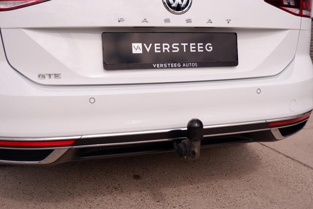 Volkswagen PASSAT Variant 1.4 TSI PHEV GTE Business | Pano | Elek. Trekhaak | Camera | Carplay | Navi | LED