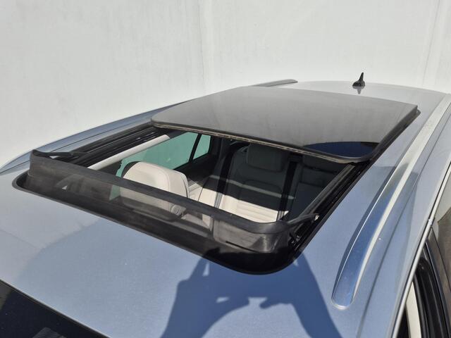 Volkswagen PASSAT Variant 1.4 TSI PHEV GTE Business Automaat / Leder-pakket / Glazen schuif- en kanteldak / Trekgewicht 1600 kg / Apple Carplay Android Auto / Rondomzicht camera / Adaptief CC / Stoelverwarming / Dynaudio soundsysteem /