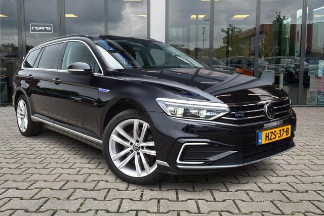 Volkswagen PASSAT Variant 1.4 TSI PHEV GTE Business | Matrix | Trekhaak | Camera |