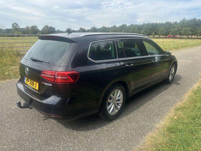 Volkswagen PASSAT 1.4 TSI ACT DSG Camera Trekhaak