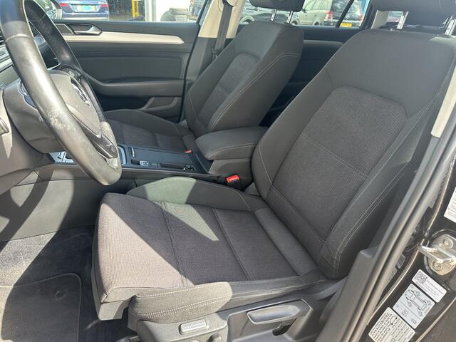 Volkswagen PASSAT Variant 1.4 TSI ACT Comfortline | Nieuw Binnen | Navigatie | Trekhaak | APK 29-03-2026 |