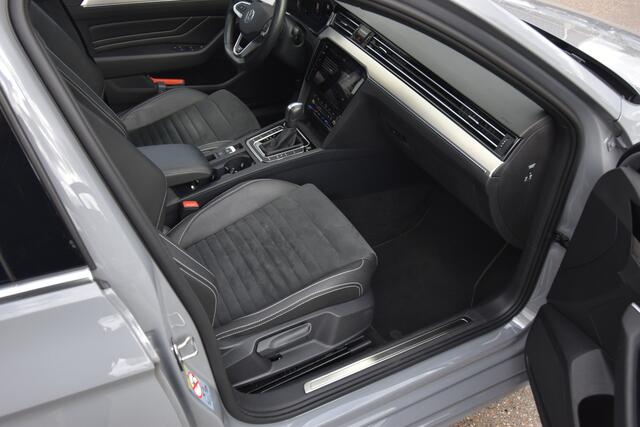 Volkswagen PASSAT Variant 1.5 TSI R-Line Business + , VIRTUAL COCKPIT , A UITRIJ CAM , LED KOPL , PANORAMADAK ,