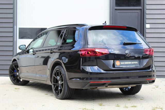 Volkswagen PASSAT Variant 1.4 TSI 204Pk PHEV GTE Highline All-Black | Leder/alcantara | Zwarte hemel | IQ-Light