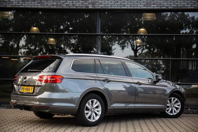 Volkswagen PASSAT Variant 1.4 TSI ACT Comfortline Business , Trekhaak, Camera,