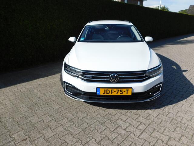 Volkswagen PASSAT Variant 1.4 TSI PHEV GTE Business, Acc, Camera,