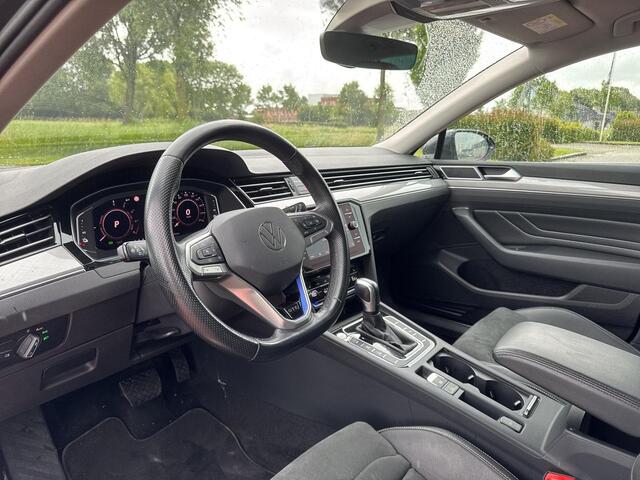 Volkswagen PASSAT 1.4 TSI PHEV GTE Business | 218 Pk | DCC | A-Camera | ERGO | Trekhaak |