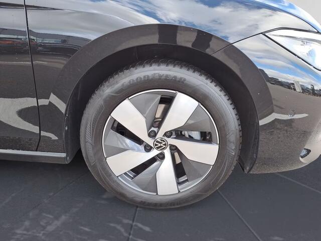 Volkswagen PASSAT Variant 2.0 TDI 150 PK Automaat Panorama-Schuifdak Massage ACC Trekhaak LED