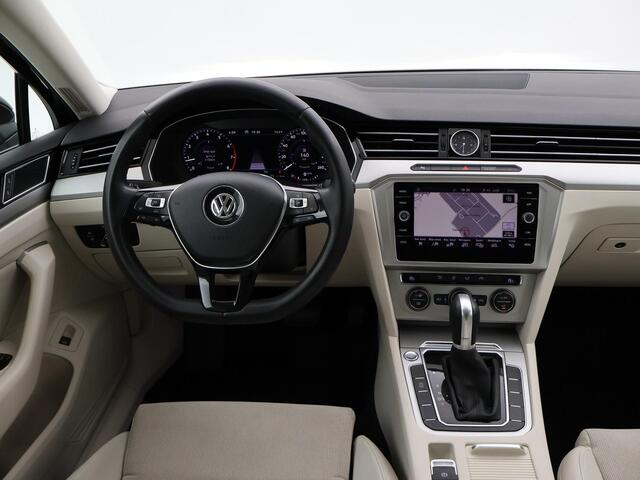 Volkswagen PASSAT Variant 1.8 TSI 180 PK DSG AUT. + VIRTUAL COCKPIT | ADAPTIVE CRUISE | TREKHAAK 1800 KG