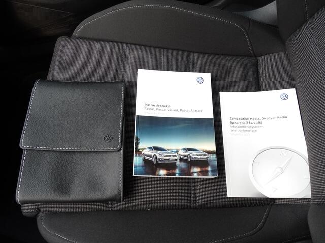 Volkswagen PASSAT Variant 1.4 TSI Comfortline Business AUTOMAAT| NAVIGATIE| MULIMEDIA| AIRCO/ECC| CRUISECONTROLL| PARKEERSENSOREN