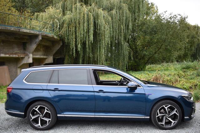Volkswagen PASSAT Variant 218PK DSG HYBRID GTE BUSINESS TREKHAAK/CAMERA/IQ-LIGHT