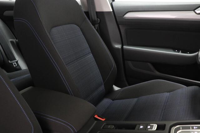 Volkswagen PASSAT Variant 1.4 TSI PHEV GTE Business | LED | MASSAGE | STOELVERWARMING | DAB | CAMERA | TREKHAAK