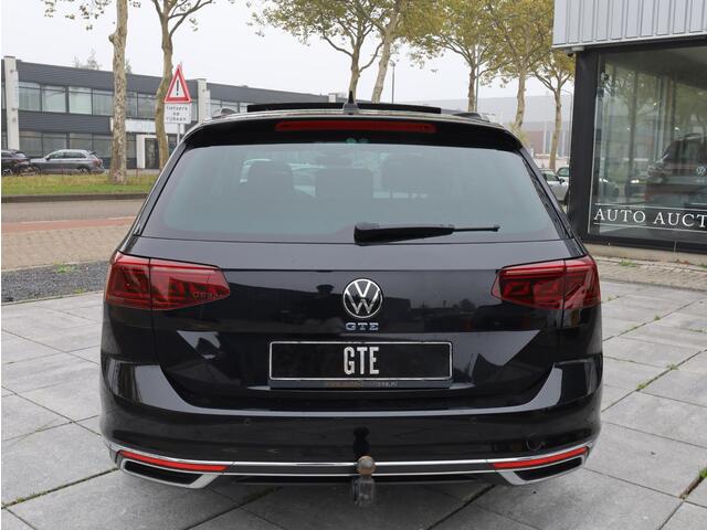 Volkswagen PASSAT Variant GTE 1.4 TSI PHEV 218PK | Panodak | Head-up | Keyless | IQ Light Matrix LED | Achteruitrijcamera | Trekhaak | Elektrische kofferklep |