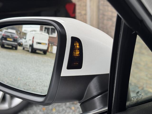 Volkswagen PASSAT Variant 218PK DSG HYBRID GTE BUSINESS TREKHAAK/LEDER/IQ-LIGHT/PANORAMADAK