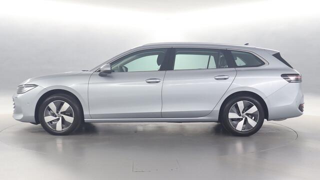 Volkswagen PASSAT Variant 1.5 eTSI Business | Trekhaak