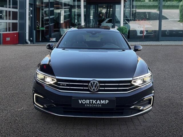 Volkswagen PASSAT 1.4 TSI DSG GTE PANO-DAK/CAMERA/TREKHAAK/MEMORY/NAVI/CARPLAY/ACC