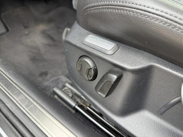 Volkswagen PASSAT Variant 1.4 TSI ACT Connected Series Plus | 360 Camera | Trekhaak | Navigatie