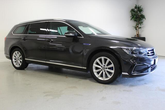 Volkswagen PASSAT Variant 1.4 TSI PHEV GTE Business | WEGKL-TRHAAK | NAVI | E-KLEP | KEYLESS | ACC | 17'LMV | CARPLAY | CAMERA |