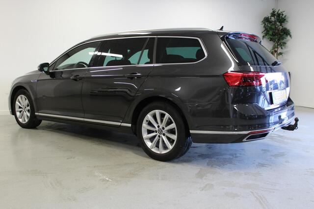 Volkswagen PASSAT Variant 1.4 TSI PHEV GTE Business | WEGKL-TRHAAK | NAVI | E-KLEP | KEYLESS | ACC | 17'LMV | CARPLAY | CAMERA |