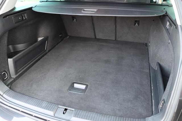 Volkswagen PASSAT Variant 1.4 TSI PHEV GTE Business 218pk DSG6