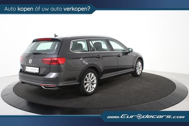 Volkswagen PASSAT Variant 1.4 TSI PHEV GTE Highline *1ste Eigenaar*Leer*Navigatie*Trekhaak*