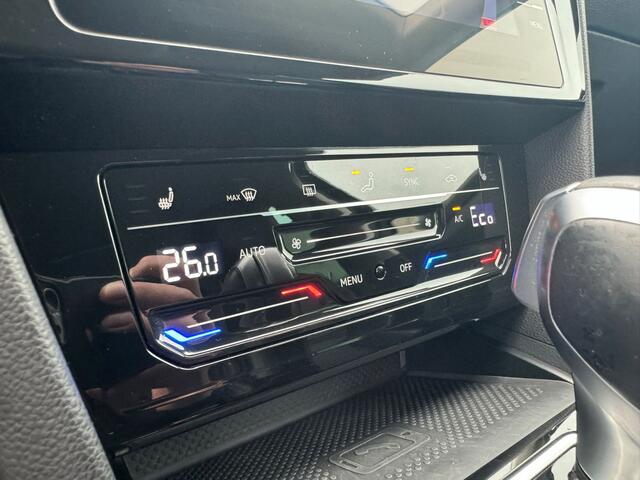 Volkswagen PASSAT Variant 1.4 TSI PHEV GTE Business trekhaak, leer, navi, cruise