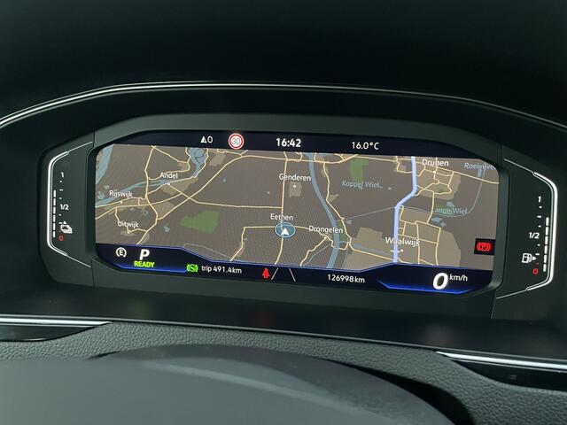 Volkswagen PASSAT Variant 1.4 TSI PHEV GTE Business | Elek Trekhaak | Virtual | LED | Camera | Carplay | Navi