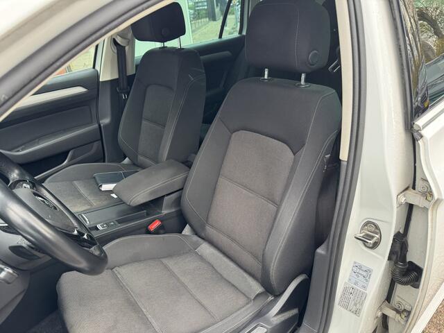 Volkswagen PASSAT Variant 1.6 TDI Highline*ACC*Navi*Camera*