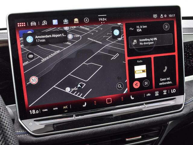 Volkswagen PASSAT Variant 1.5 eTSI 150pk DSG R-Line-Edition · 360 Camera · Panoramadak · Massage · Elek. Voorstoel · Keyless · 19'' Inch · Garantie t/m 21-01-2029 of 100.000km