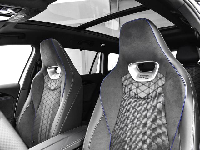 Volkswagen PASSAT Variant 1.5 eTSI 150pk DSG R-Line-Edition · Assistance pakket · Black style pakket · Comfort pakket · Panoramisch dakraam · PRIJS is INCL inruilbonus · MEGA Sale