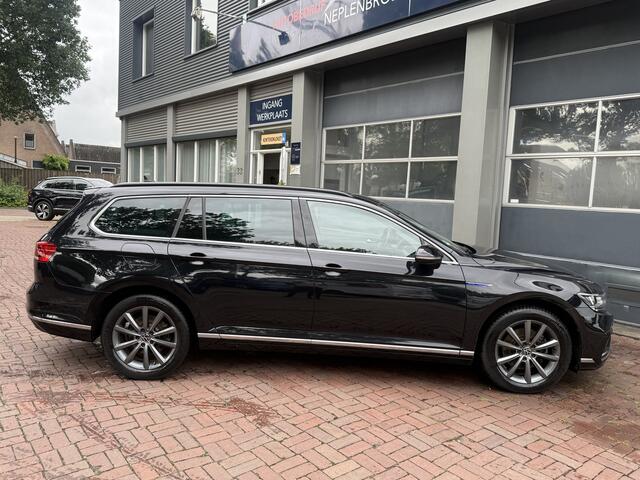 Volkswagen PASSAT Variant 1.4 TSI PHEV GTE Business Navigatie Apple Carplay/Android Auto Camera Parkeersensoren Stoelverwarming Virtual Cockpit Climate Control