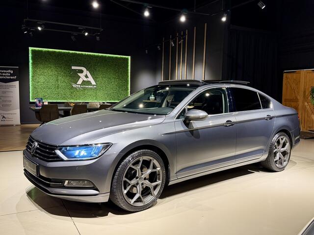 Volkswagen PASSAT 1.4 TSI ACT DSG Panoramadak|Camera|Navi|Media Grijs
