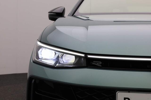 Volkswagen PASSAT Variant R-Line Edition 1.5 eTSI 150PK DSG