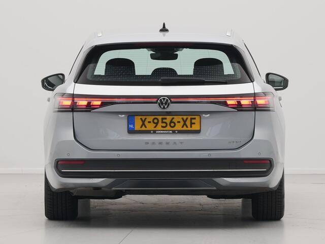 Volkswagen PASSAT Variant 1.5 eTSI 150pk DSG Business Trekhaak Stoel/Stuurverwarming Navigatie Camera Side Assist 142