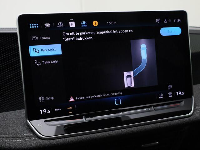 Volkswagen PASSAT Variant 1.5 eTSI/150PK Business Navigatie · Achteruitrijcamera · Trekhaak · Garantie t/m 22-05-2028 of 100000km.