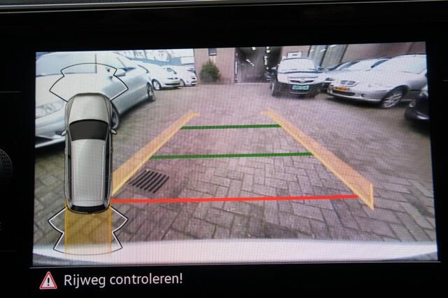 Volkswagen PASSAT 1.4 TSI PHEV GTE R-BNS TREKHAAK /LEDER/ADAPTIEFCRUISE/PERFECTE STAAT