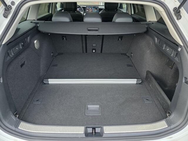 Volkswagen PASSAT Variant 1.5 eHybrid Elegance Business |BTW auto|Fabrieksgarantie|